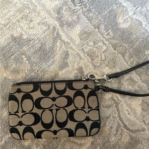 Coach Black and Cream Signature Wristlet